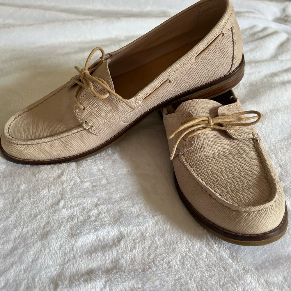 Sperry Light Tan/Cream Loafers for Women